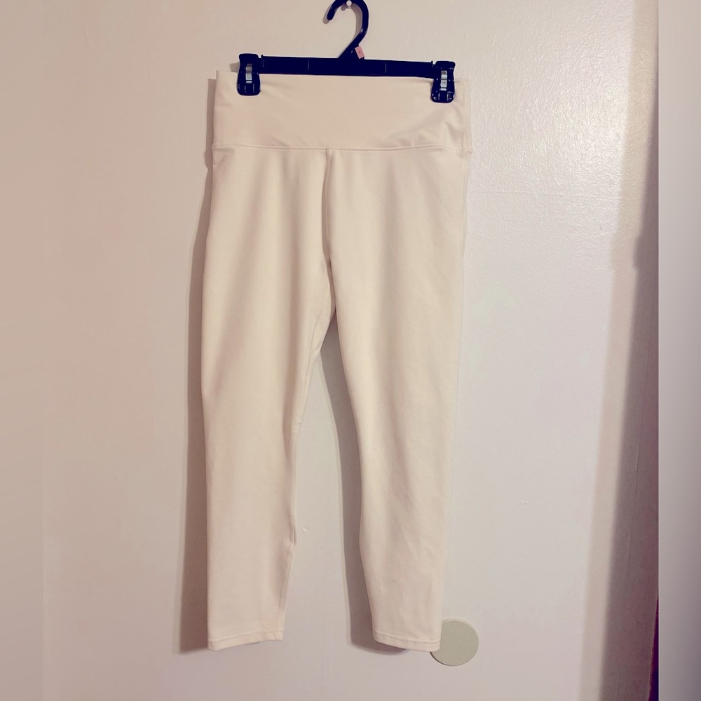 Power Hold Fabletics Leggings